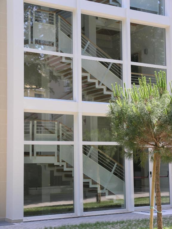 Aparthotel England Riccione Eksteriør bilde